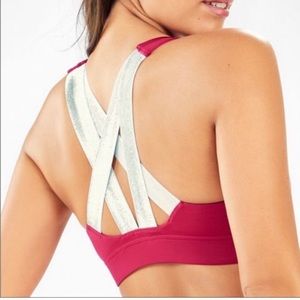 Fabletics Hot Pink Sports Bra Metallic Silver Straps Athletic Gym Wear Yoga S